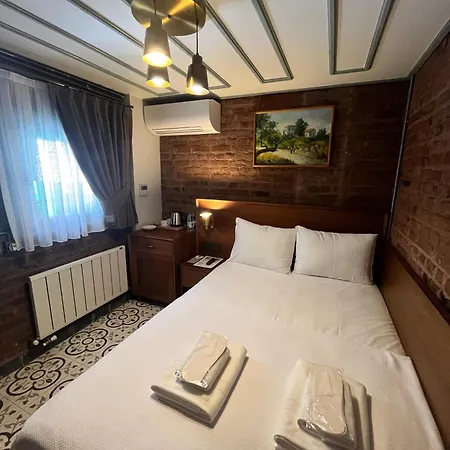 Va Mansion Hotel *