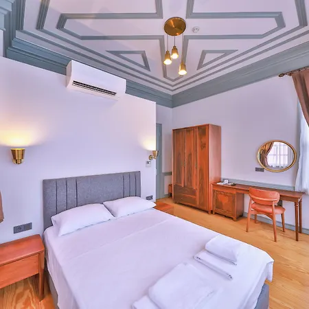 מלון Va Mansion *