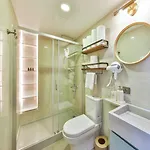 Va Mansion Hotel *