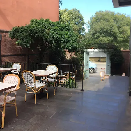 Va Mansion מלון